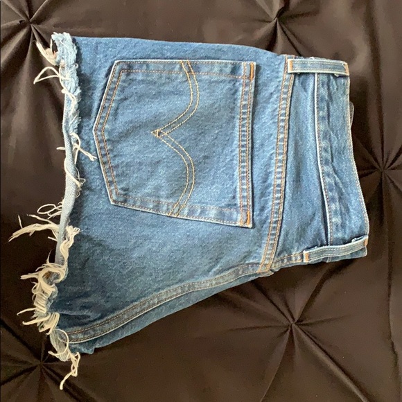 New Levi’s high waisted jean shorts - Picture 1 of 4